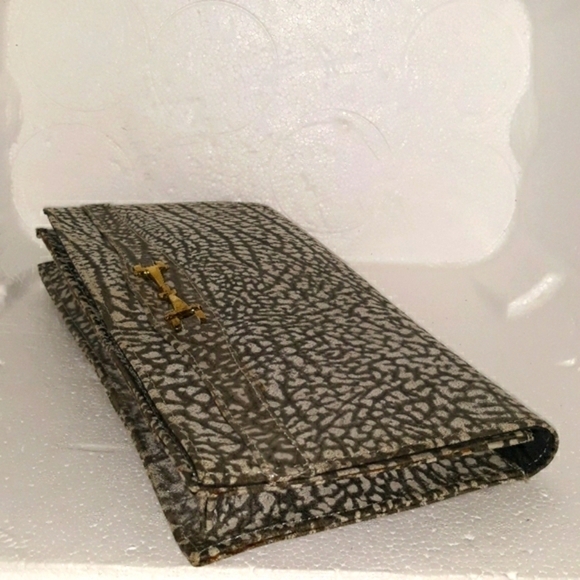 Seberini Vintage Suede Leather Texture Grey Clutch - Picture 7 of 7